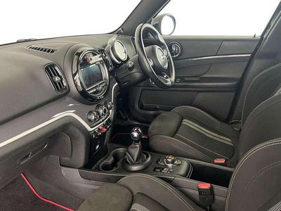 Begagnad Mini Cooper S Countryman Sport 188 HK (138 kW) 2018 Svart SUV