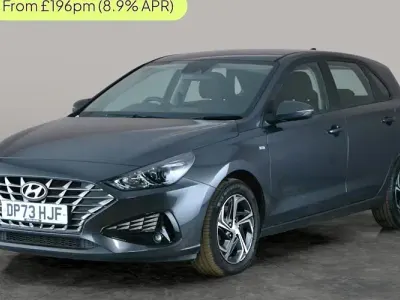 Begagnad Hyundai i30 SE 120 HK (88 kW) 2023 Grå Halvkombi