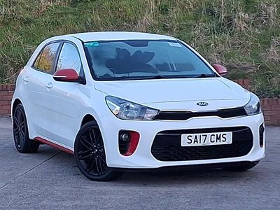 Begagnad Kia Rio 2017 Vit Halvkombi