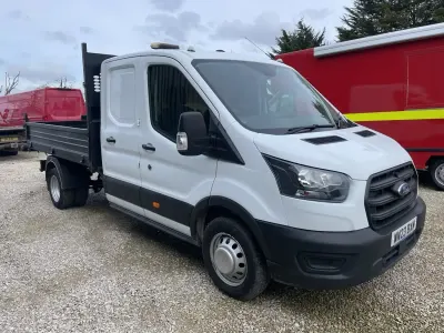 Używany Ford Transit 170 KM (125 kW) 2023 Biały Sedan/Limuzyna