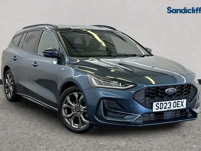 Used Ford Focus ST-Line 155 HP (114 kW) 2023 Blue Estate