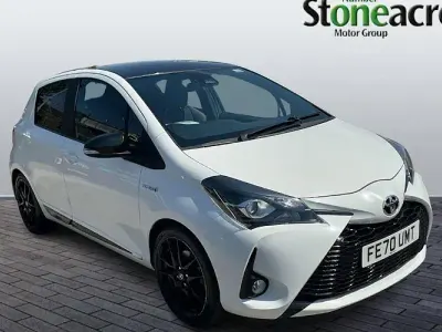 Used Toyota Yaris Hybrid Sport 101 HP (74 kW) 2019 White Hatchback