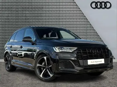 Used Audi Q7 S-Line 334 HP (245 kW) 2024 Black SUV
