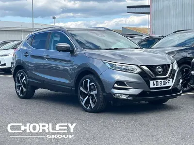 Begagnad Nissan Qashqai S 140 HK (102 kW) 2019 Grå SUV