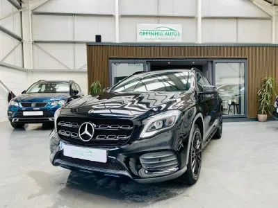 Käytetty Mercedes GLA200 AMG Line Premium 156 HP (114 kW) 2018 Musta Katumaasturi