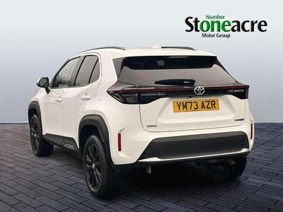 Used Toyota Yaris Cross Design 113 HP (83 kW) 2023 White SUV