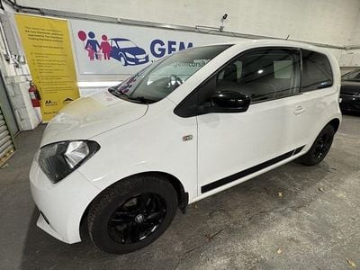White Used 2016 Seat Mii Design Hatchback | £4,195 (Fair price)