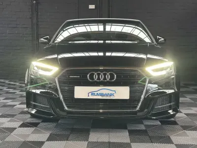 Usado Audi Cabriolet S-Line 150 HP (110 kW) 2017 Preto Cabrios