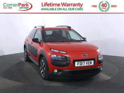 Used Citroën C4 Cactus Flair 82 HP (60 kW) 2017 Red Hatchback