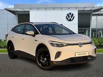 White Used 2023 VW ID.4 Pure SUV | £20,796 (Fair price)
