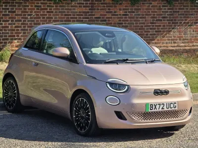 Used Fiat 500e La Prima 86 kW (118 HP) 2022 Gold Hatchback