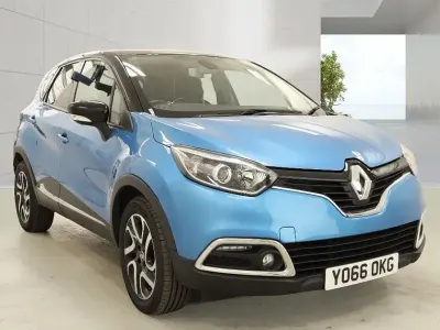 Used Renault Captur Dynamique 120 HP (88 kW) 2016 Blue/black SUV