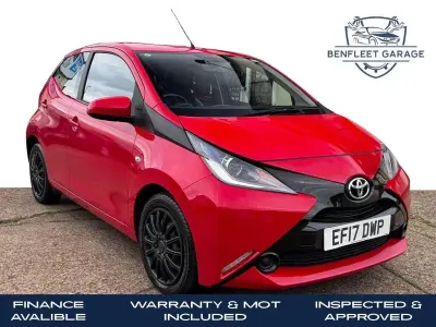 Used Toyota Aygo X-play 69 HP (50 kW) 2017 Red Hatchback