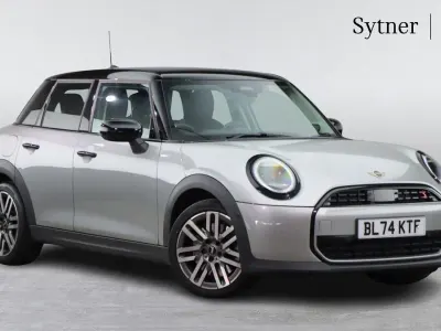 Used Mini Cooper S Hatch 201 HP (147 kW) 2024 Silver Hatchback