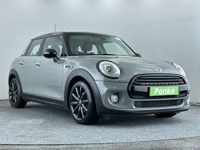 Używany Mini Cooper Hatch 136 KM (100 kW) 2017 Szary Hatchback