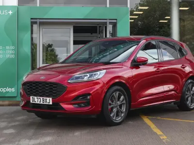 Used Ford Kuga ST-Line 190 HP (139 kW) 2023 Red SUV