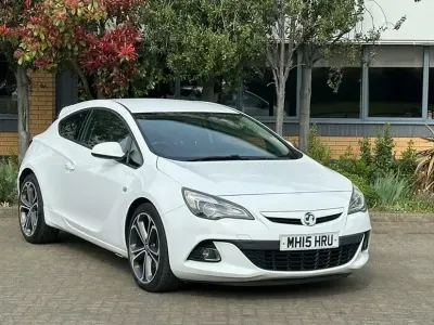 Used Vauxhall Astra GTC Edition 140 HP (102 kW) 2015 Coupe