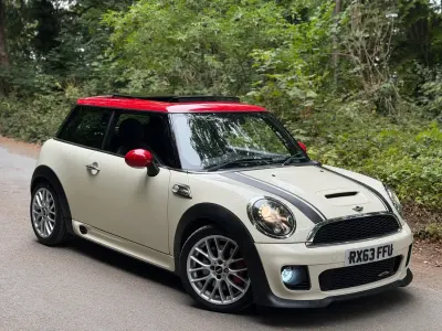 Used Mini John Cooper Works Hatch 2013 White Hatchback