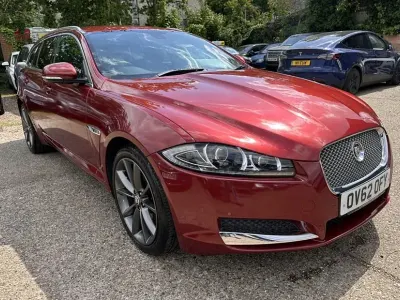 Used Jaguar XF Sportbrake Portfolio 200 HP (147 kW) 2012 Estate