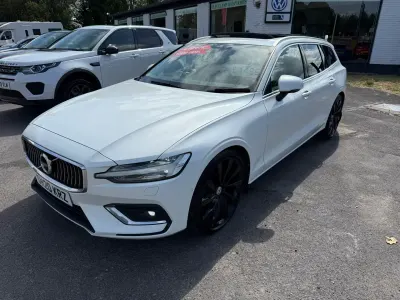 Used Volvo V60 Inscription 187 HP (137 kW) 2020 White Estate