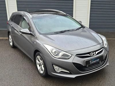 Silver Used 2013 Hyundai i40 Premium Estate | £3,491 (A bit pricey)