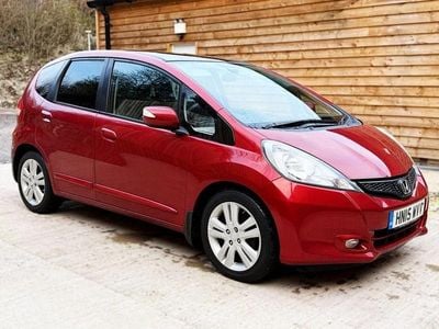 Red Used 2015 Honda Jazz EX Hatchback | £9,940 (Good price)