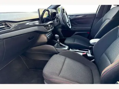 Używany Ford Focus ST-Line 155 KM (114 kW) 2025 Srebrny Kombi