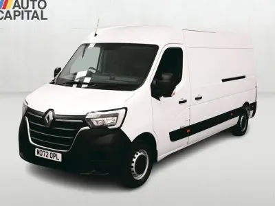 Used Renault Master Business 135 HP (99 kW) 2022 White MPV