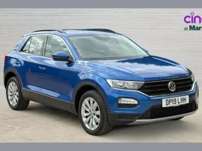 Używany VW T-Roc SE 113 KM (83 kW) 2019 Niebieski SUV