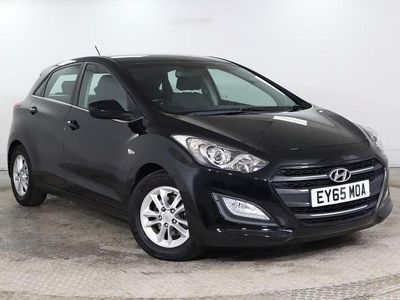 Black Used 2015 Hyundai i30 SE Hatchback | £4,475 (Fair price)