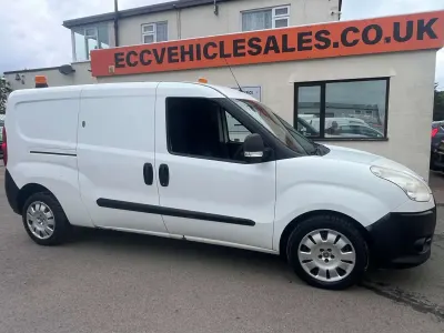 Używany Fiat Doblò 2013 Biały Minivan