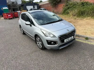 Used Peugeot 3008 Allure 120 HP (88 kW) 2016 Silver SUV