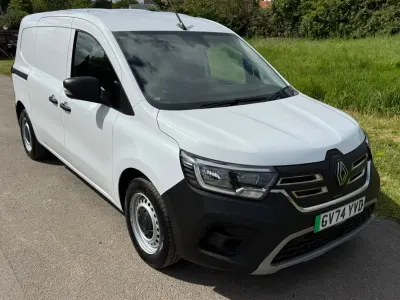 New Renault Kangoo 89 kW (122 HP) 2025 White MPV