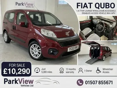 Używany Fiat Qubo Lounge 77 KM (56 kW) 2020 Czerwony Minivan