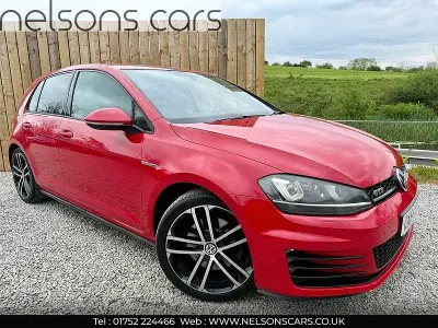 Używany VW Golf VII GTD 150 KM (110 kW) 2015 Czerwony Hatchback