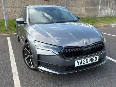 Używany Skoda Octavia SportLine 110 KM (80 kW) 2025 Szary Kombi