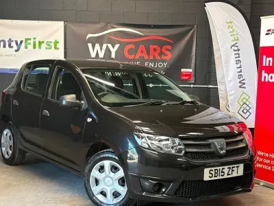 Used Dacia Sandero Ambiance 75 HP (55 kW) 2015 Hatchback