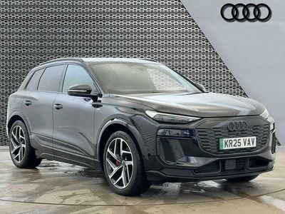 Black Used 2025 Audi e-tron Advanced SUV | £52,980 (Fair price)