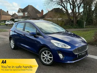 Used Ford Fiesta Zetec 100 HP (73 kW) 2018 Blue Hatchback