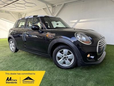 Used Mini Cooper D Hatch 2015 Black Hatchback