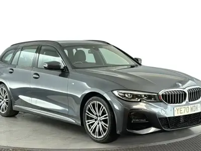 Begagnad BMW 320 M Sport 184 HK (135 kW) 2020 Grå Kombi