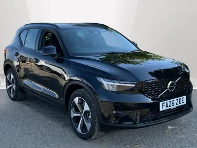 New Volvo XC40 Plus 163 HP (119 kW) 2026 Special metallic  onyx black SUV