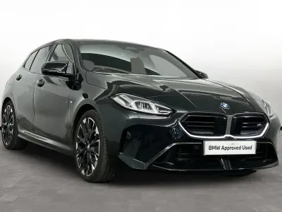 Usado BMW M135 Shadowline 296 CV (217 kW) 2025 Negro Utilitario