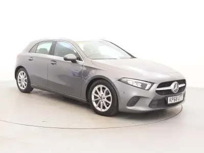 Begagnad Mercedes A180 Executive 116 HK (85 kW) 2018 Grå Halvkombi