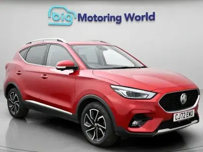 Usado MG ZS Exclusive 111 HP (81 kW) 2023 Vermelho SUV