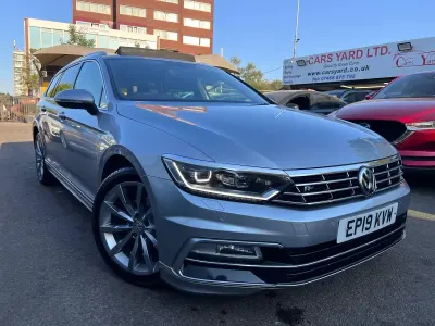 Used VW Passat R-line 150 HP (110 kW) 2019 Silver Estate