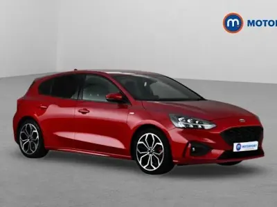 Used Ford Focus ST-Line X 155 HP (114 kW) 2021 Red Hatchback