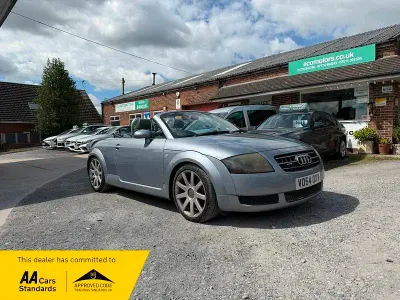 Used Audi TT Roadster 180 HP (132 kW) 2004 Silver Cabriolet