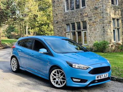 Used Ford Focus ST-Line 120 HP (88 kW) 2017 Blue Hatchback