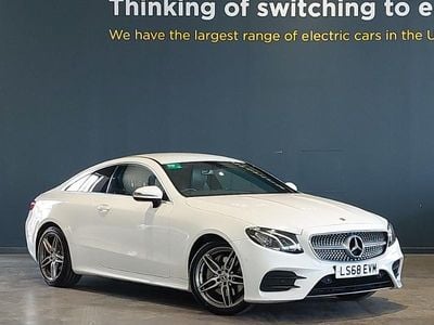 Gebraucht Mercedes E220 AMG line 194 PS (142 kW) 2018 Weiß Coupé